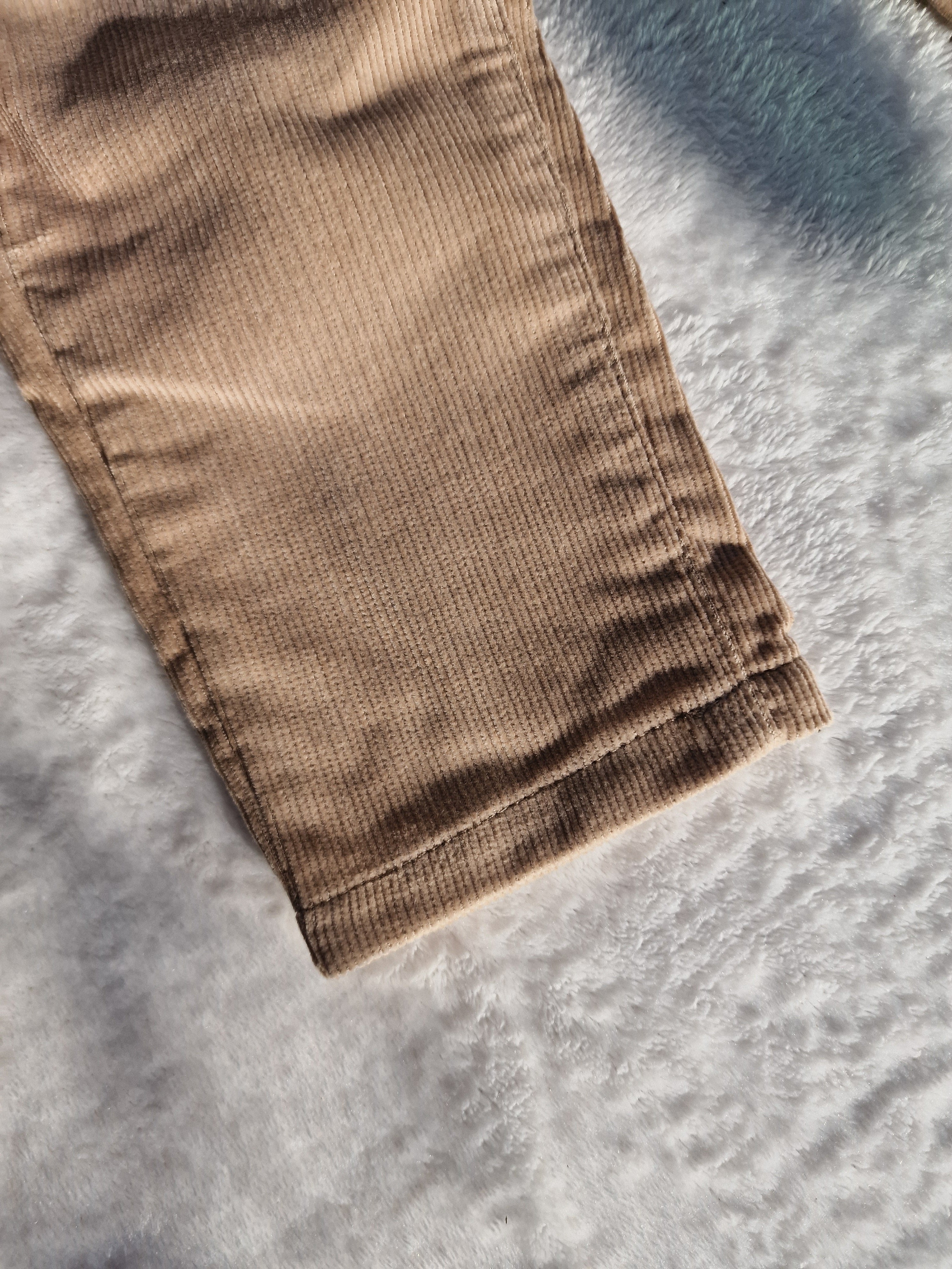 Calças em bombazina