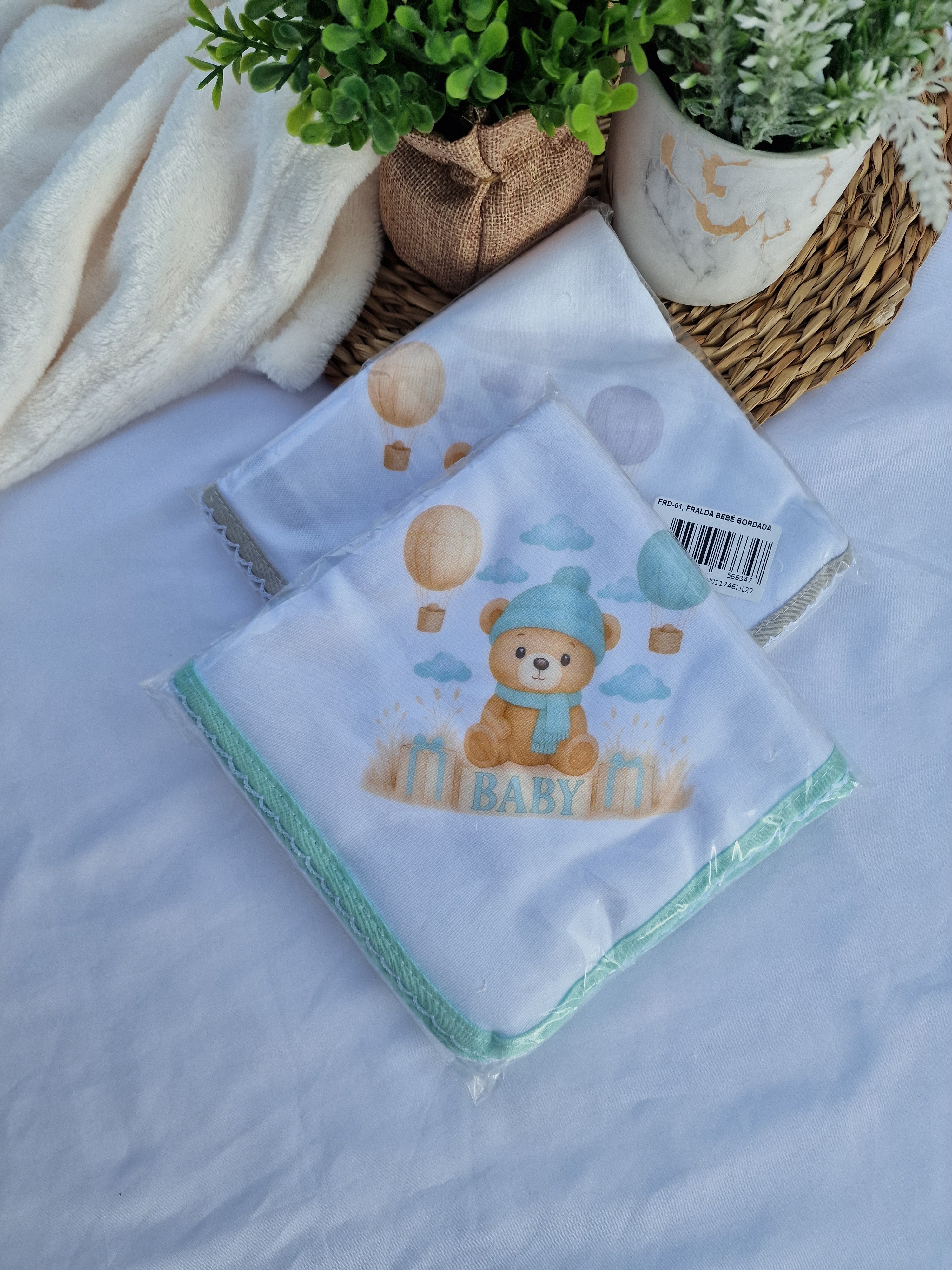 Fralda bordada Ursinho com balão