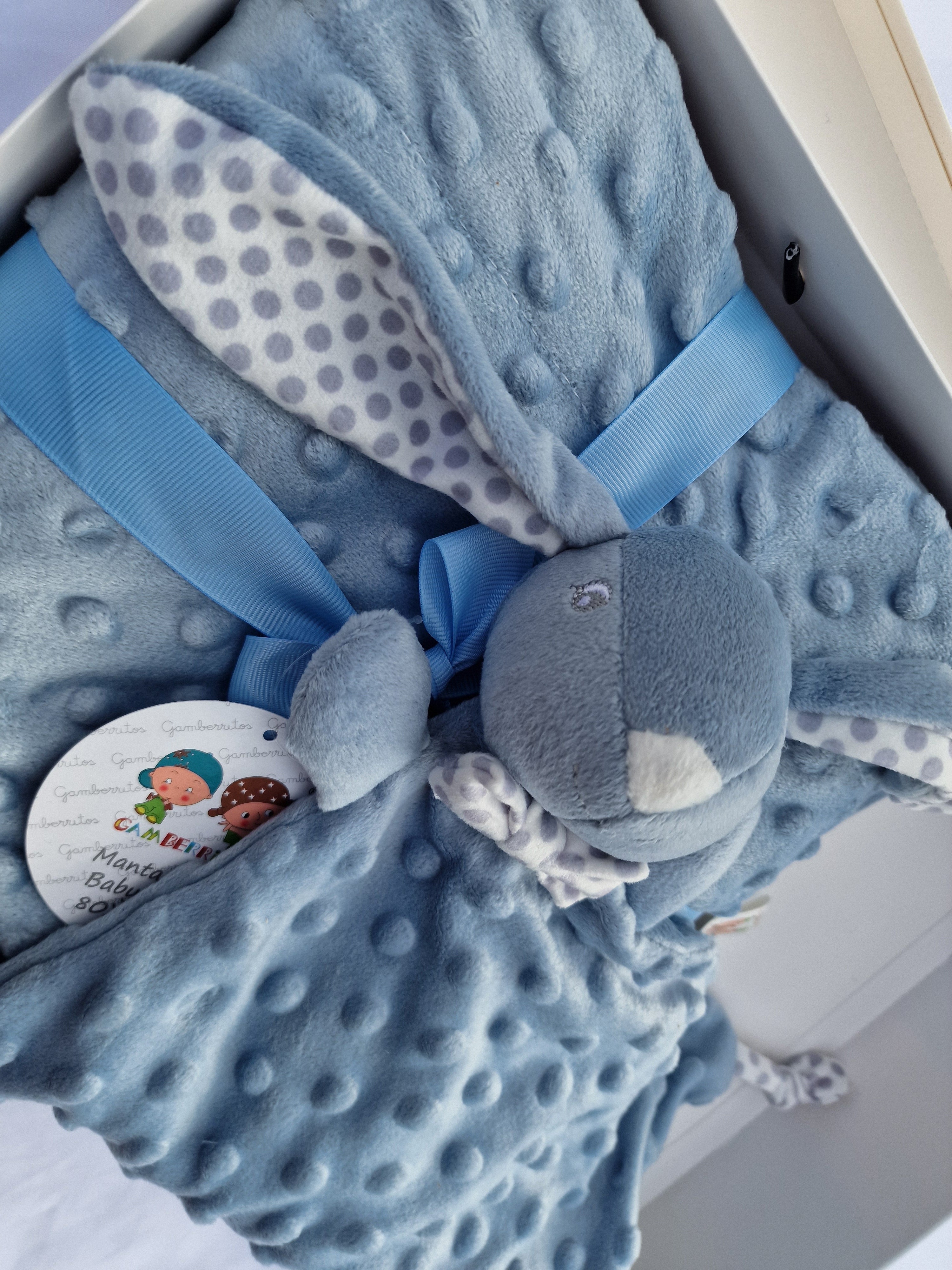 Manta em Coralina + doudou Coelhinho