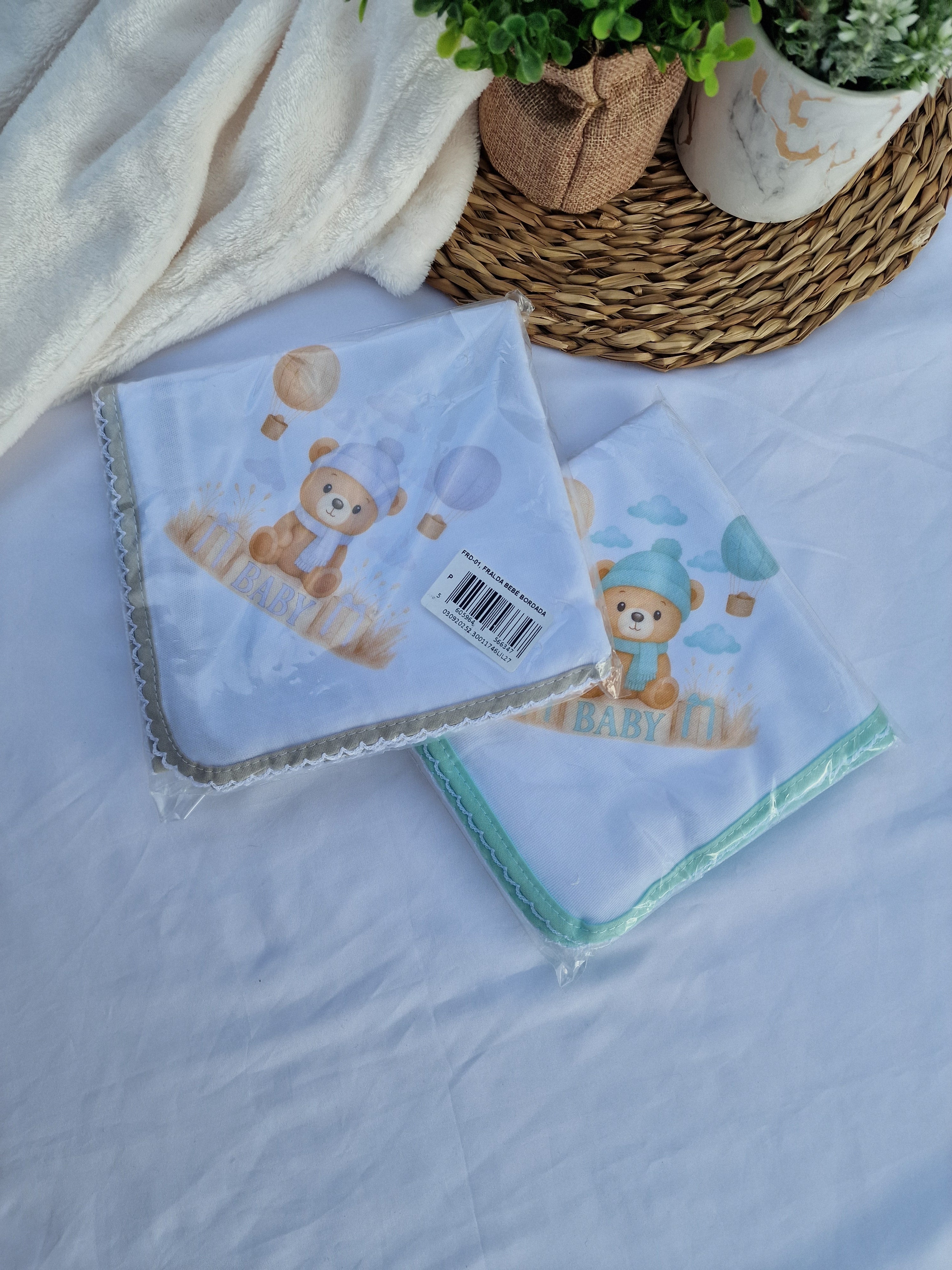 Fralda bordada Ursinho com balão